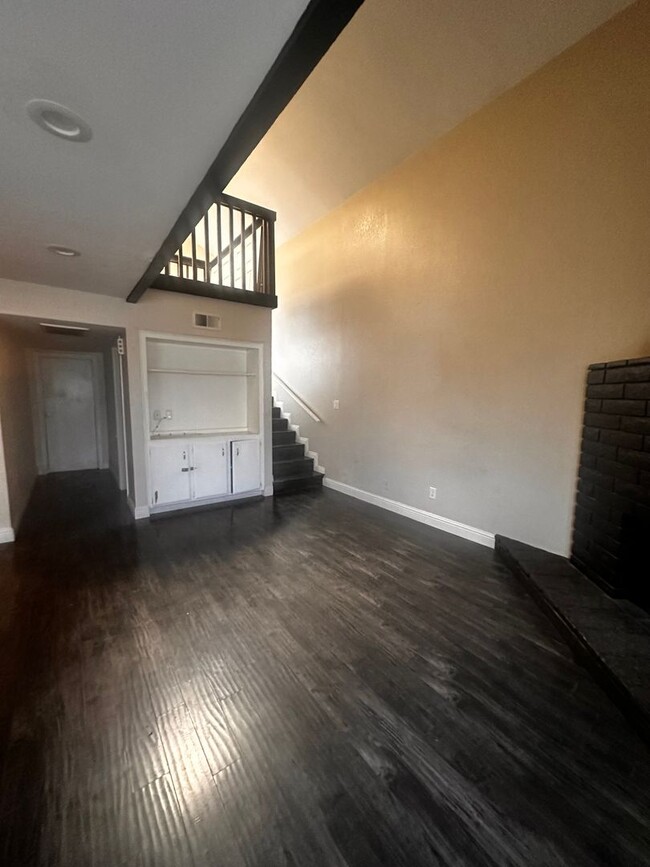3600 Ashe Rd in Bakersfield, CA - Building Photo - Building Photo