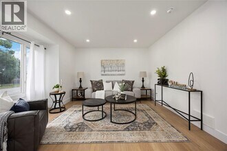 136 Chestnut Ave in Sarnia, ON - Building Photo - Building Photo