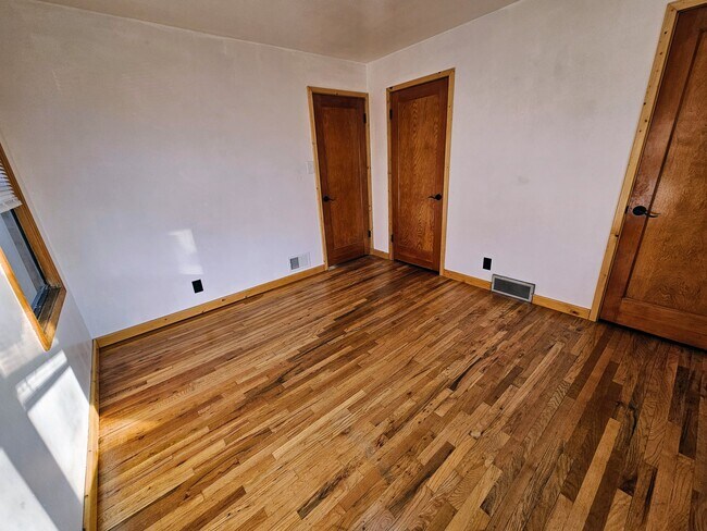 8646 Florence Dr in Magna, UT - Building Photo - Building Photo