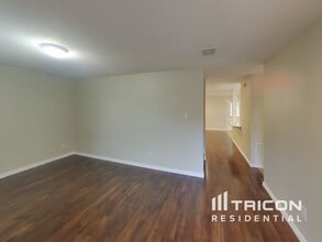 1700 Wildrose Dr in Rockwall, TX - Building Photo - Building Photo