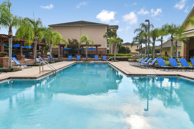 Town Center At Lakeside Village in Lakeland, FL - Foto de edificio - Building Photo