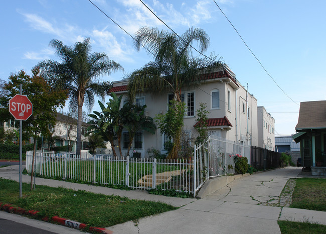 5000 Marathon St in Los Angeles, CA - Building Photo - Building Photo