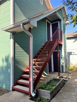 219 Bryan St in Denton, TX - Building Photo