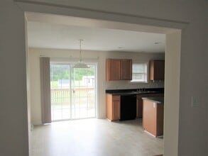 150 Morristown Rd in Stella, NC - Building Photo - Building Photo