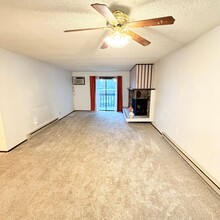 2121 E Upriver Dr in Spokane, WA - Building Photo - Building Photo