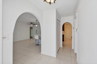 699 NW 16th Ave in Boca Raton, FL - Building Photo - Building Photo