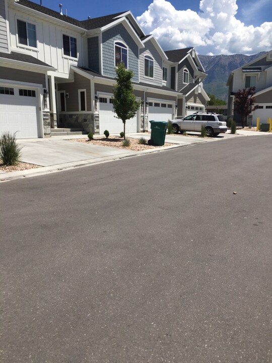 215 1135 S in Orem, UT - Building Photo