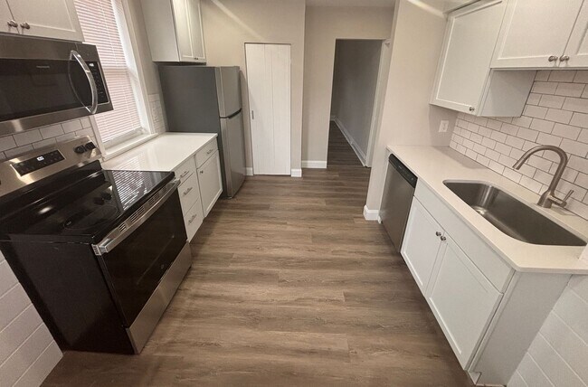 property at 501 E Montgomery Ave