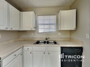 1791 Killarney Dr SW in Marietta, GA - Building Photo - Building Photo