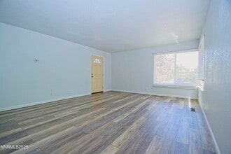 3103 Lakeside Dr in Reno, NV - Building Photo - Building Photo
