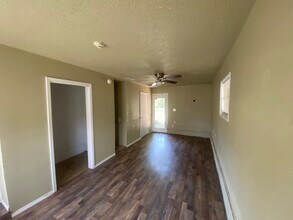 316 E Jarman Dr in Midwest City, OK - Building Photo - Building Photo