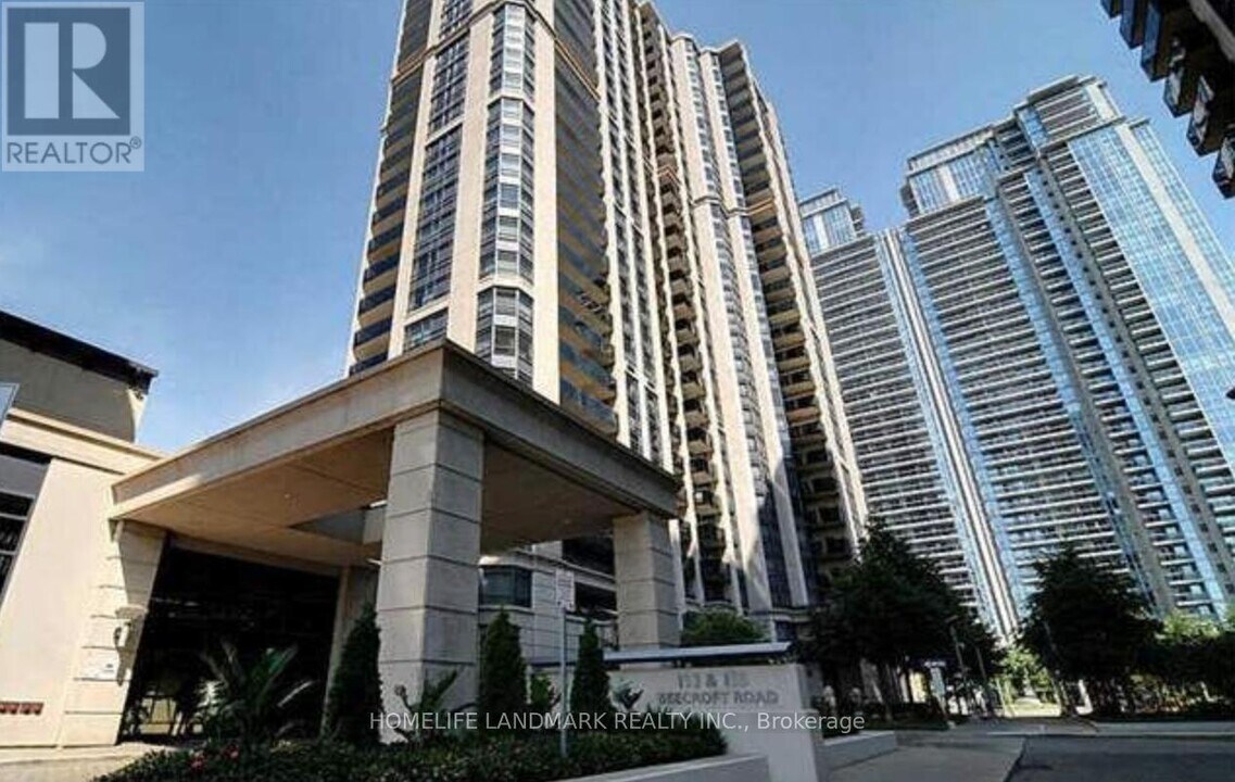 155 Beecroft Rd in Toronto, ON - Building Photo