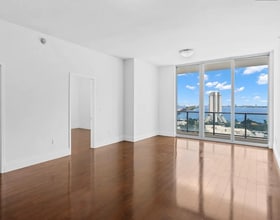 3470 E Coast Ave, Unit H1613 in Miami, FL - Building Photo - Building Photo