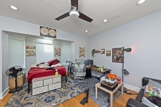 1545 W Addison St in Chicago, IL - Building Photo - Building Photo