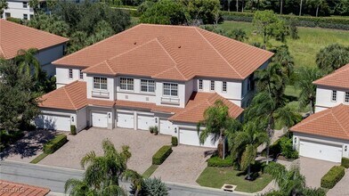 17477 Old Harmony Dr in Ft. Myers, FL - Building Photo - Building Photo
