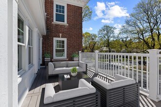 50 Balmoral St, Unit 2 in Andover, MA - Building Photo - Building Photo