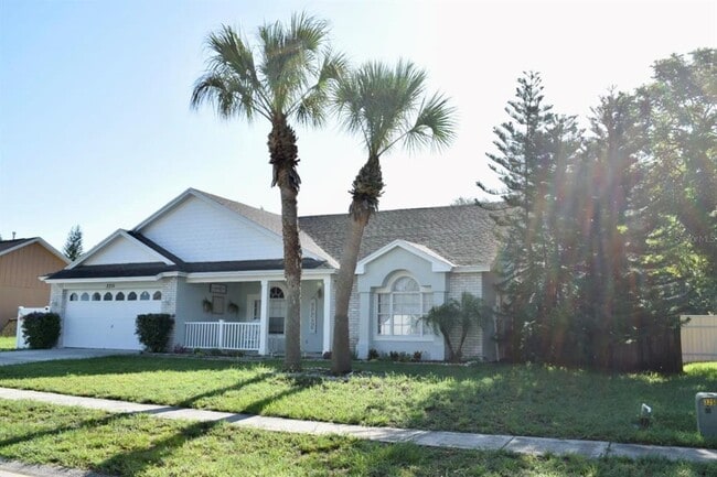 2216 Kiwi Trail in Clermont, FL - Building Photo - Building Photo
