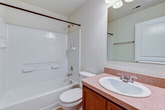 1911 Helvick Blvd in Houston, TX - Building Photo - Building Photo