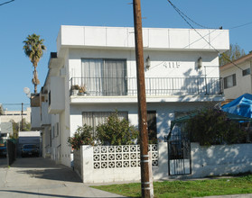 4115 Sunset Dr in Los Angeles, CA - Building Photo - Building Photo