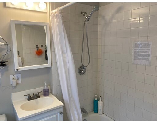 125 Willow St in Cambridge, MA - Building Photo - Building Photo