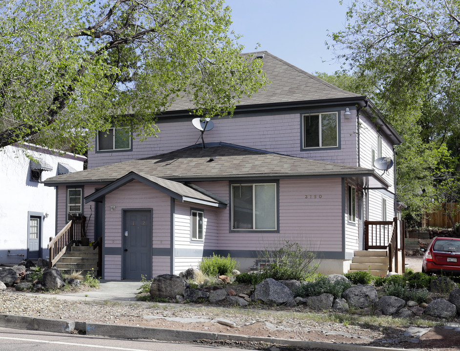 3150 W Colorado Ave in Colorado Springs, CO - Foto de edificio