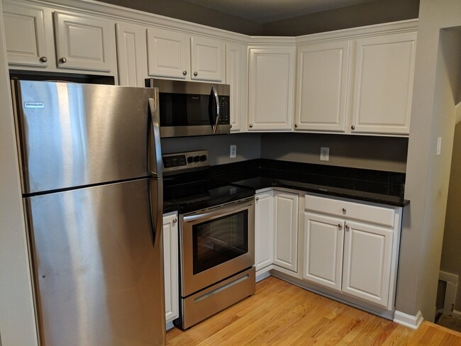 707 N Altadena Ave in Royal Oak, MI - Building Photo - Building Photo