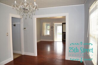 1482 34th St in Sacramento, CA - Building Photo - Building Photo