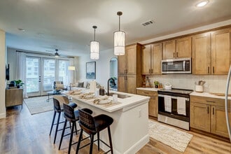 Asher Towne Lake in Cypress, TX - Building Photo - Building Photo