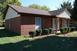 3856 Jasmine Dr in Memphis, TN - Building Photo - Building Photo