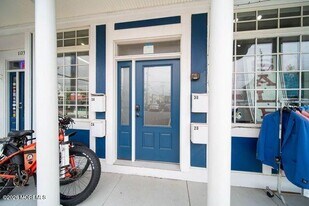 1125 E Ocean Ave in Sea Bright, NJ - Building Photo