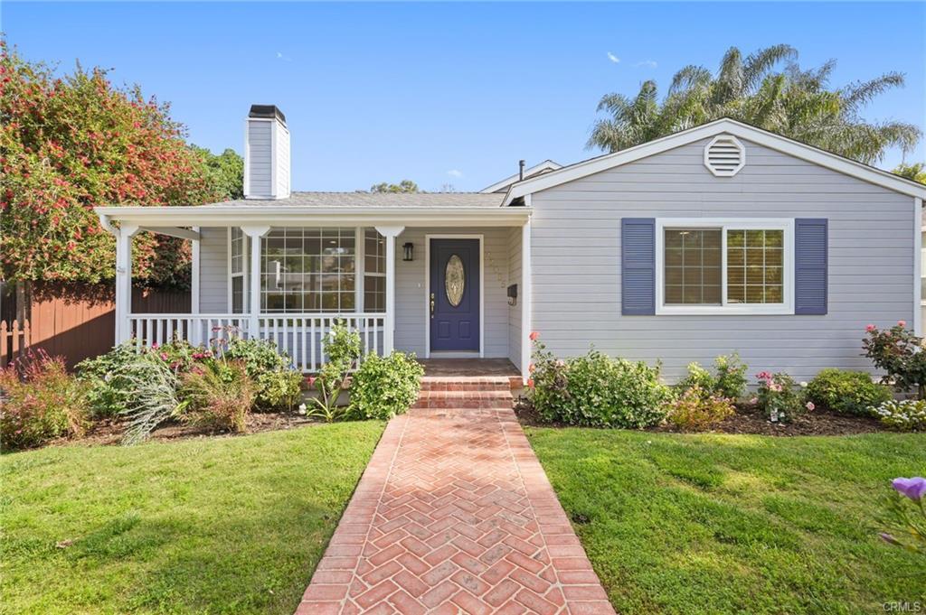 22055 Del Valle St in Los Angeles, CA - Building Photo