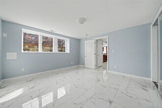 635 E Lincoln Ave in Mount Vernon, NY - Building Photo - Building Photo