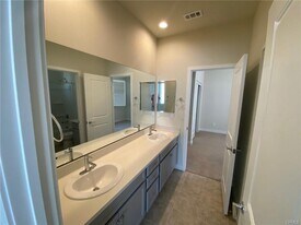 119 Sculpture in Irvine, CA - Building Photo