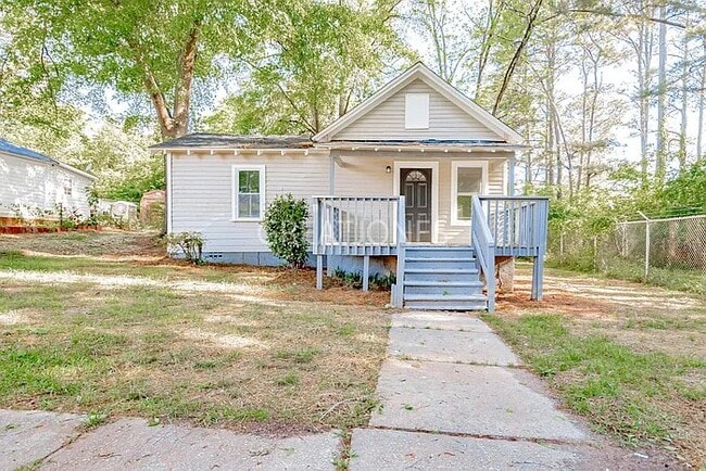 property at 1000 3rd Ave