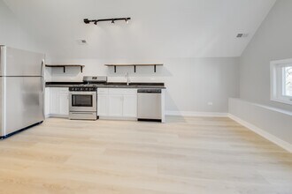 2842 N Avers Ave in Chicago, IL - Building Photo - Building Photo