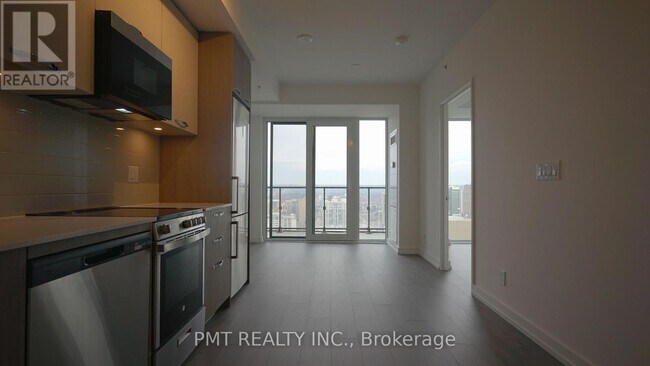 75 James St S in Hamilton, ON - Building Photo - Building Photo