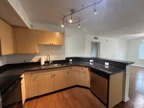 401 Villa Cir in Boynton Beach, FL - Building Photo - Building Photo