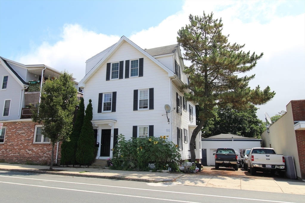 341 Rantoul St in Beverly, MA - Building Photo