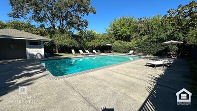 783 W Spain St in Sonoma, CA - Building Photo - Building Photo