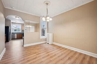 5122 N Hutchinson St in Philadelphia, PA - Building Photo - Building Photo