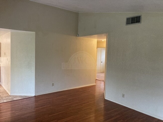 2006 Dickens Dr in Killeen, TX - Building Photo - Building Photo