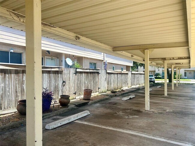 1505 Ward Rd in Baytown, TX - Building Photo - Building Photo