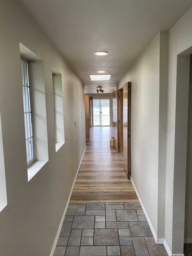 677 Lake Island Ave SE in Ocean Shores, WA - Building Photo - Building Photo