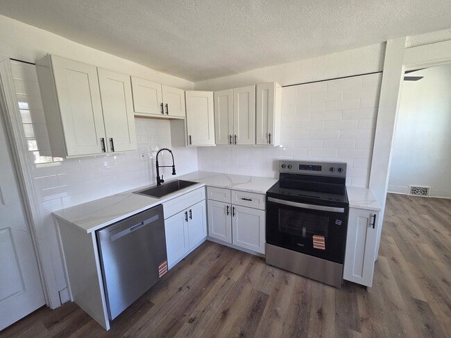 property at 1812 S 7th St