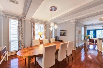 1209 Van Buren St in Houston, TX - Building Photo - Building Photo