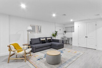 432 Atkins Ave in Brooklyn, NY - Foto de edificio - Building Photo