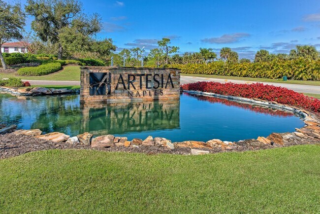 1414 Oceania Dr S in Naples, FL - Building Photo - Building Photo