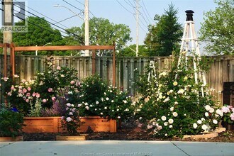 3795 Askin Ave in Windsor, ON - Building Photo - Building Photo