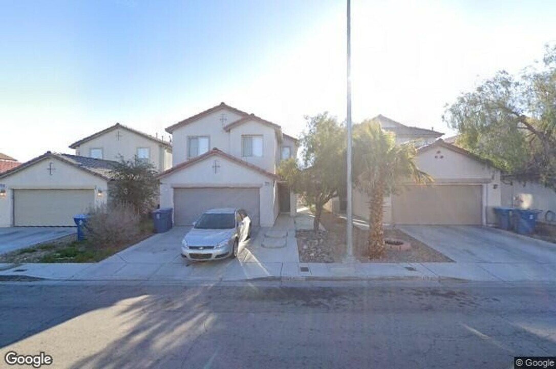 7614 Hope Valley St in Las Vegas, NV - Building Photo