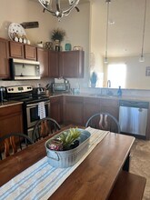 9814 Sunrise Cir in Zeeland, MI - Building Photo - Building Photo